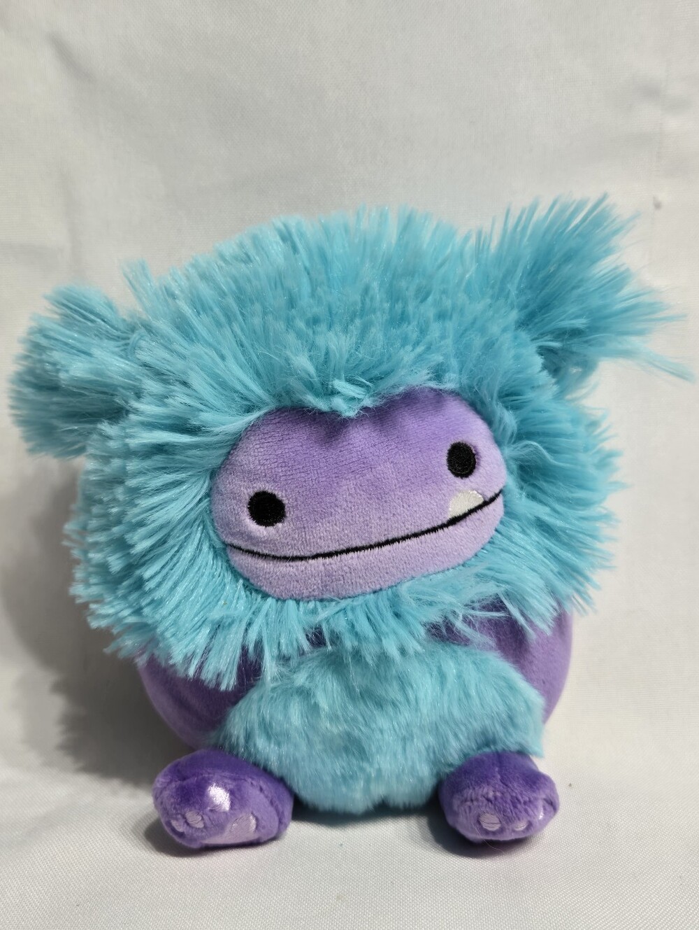 5" Squishmallows Buna Bigfoot Plush Yeti Stuffed Animal Like New!